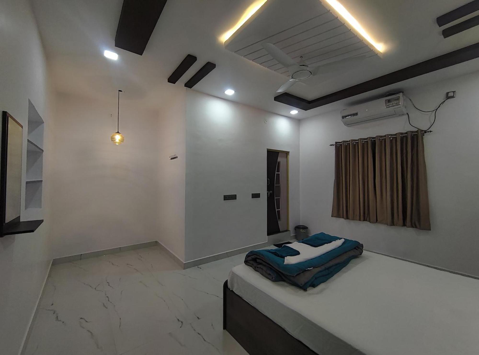 Raj Homestay Hampi Exterior photo